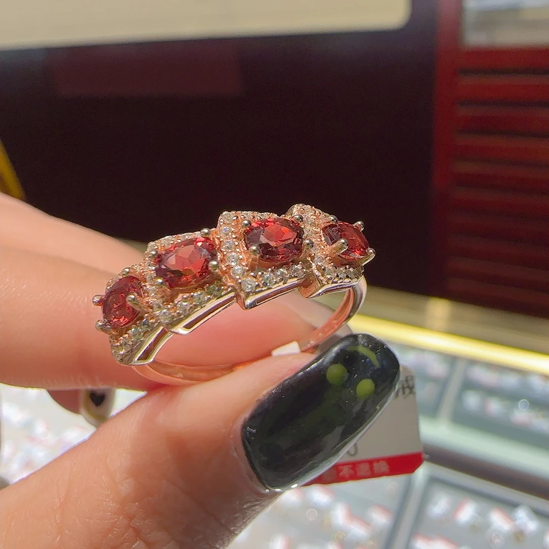 206 S925银镶天然石榴石戒指