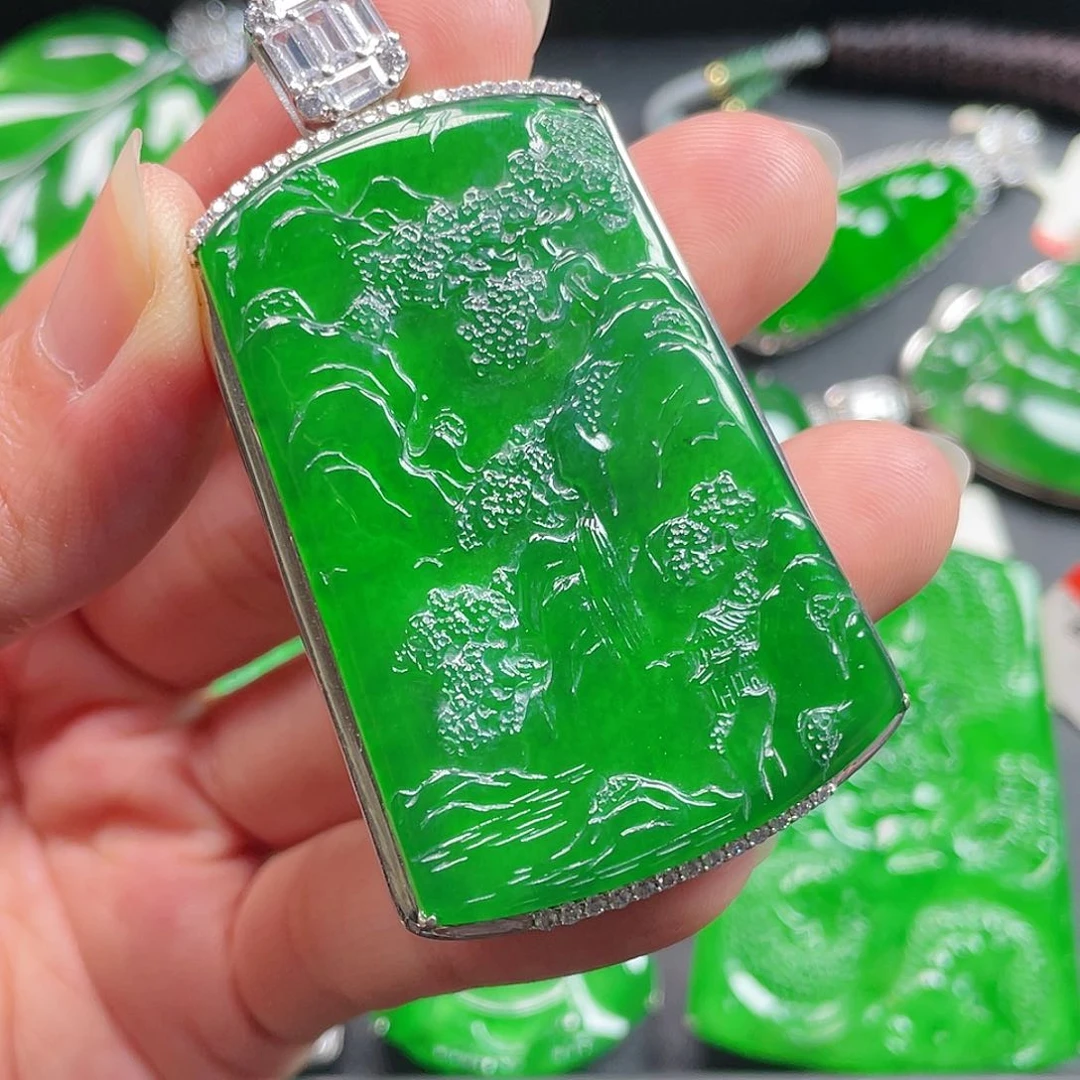 吊坠(不含链)未镶嵌翡翠