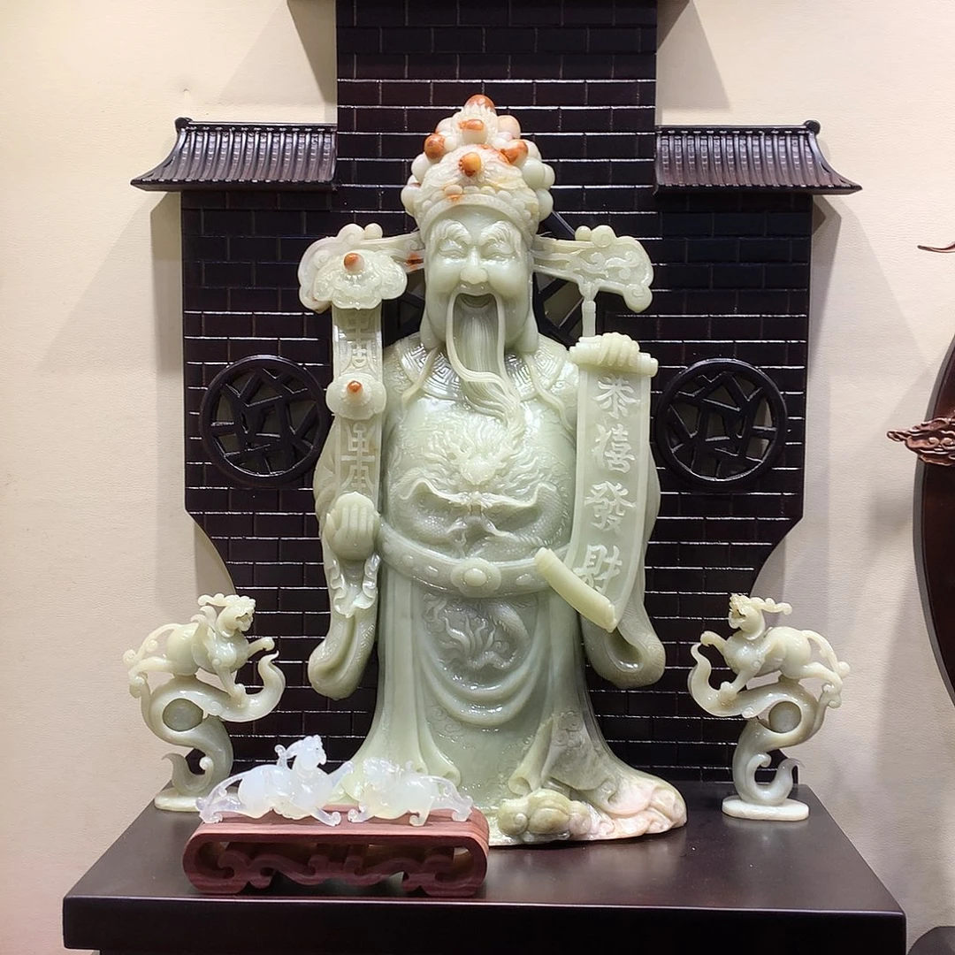 蛇纹石玉未镶嵌摆件