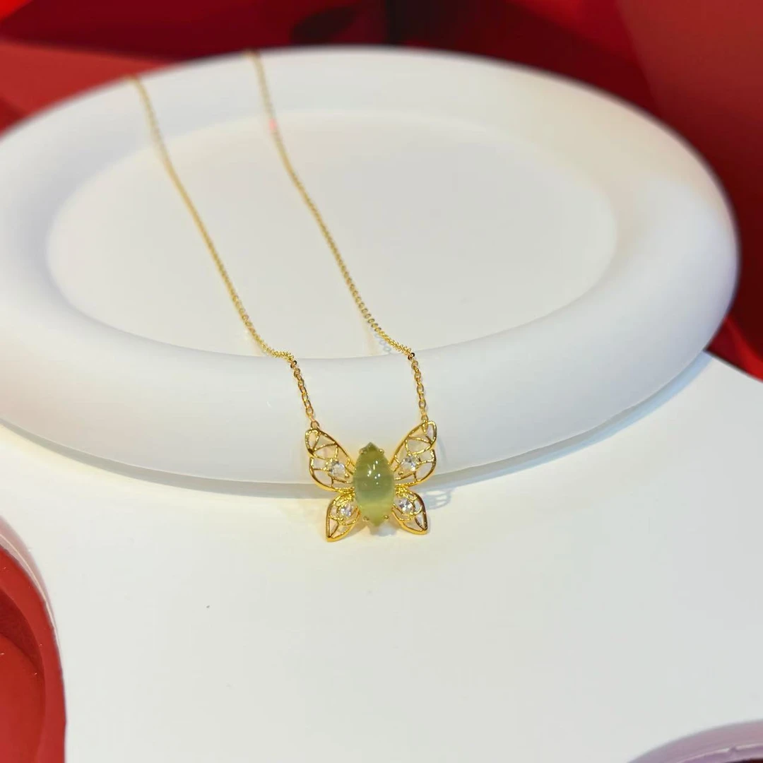 18K金镶嵌碧玉金丝猫眼蝴蝶套链HNZ1481