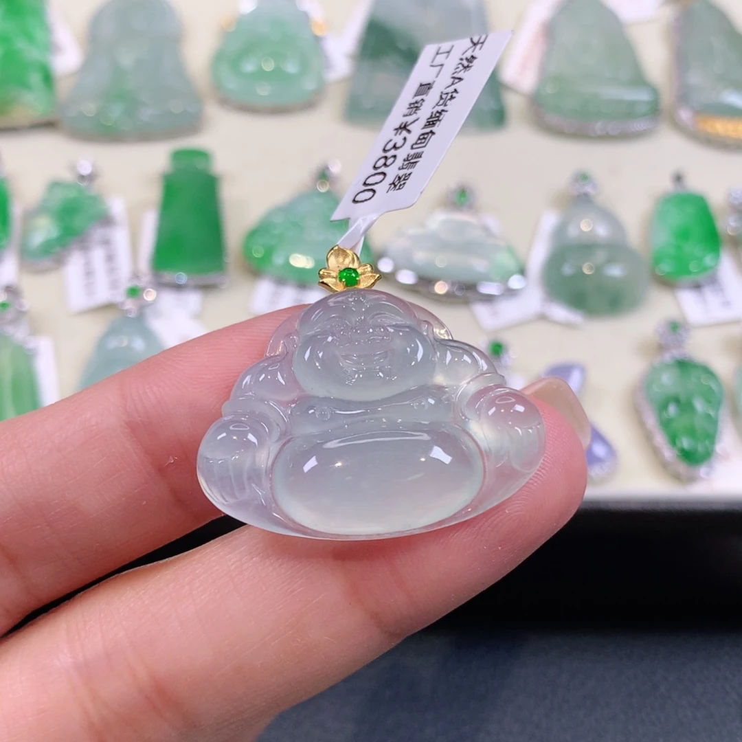 翡翠18K金镶嵌颈饰缅甸天然a货翡翠