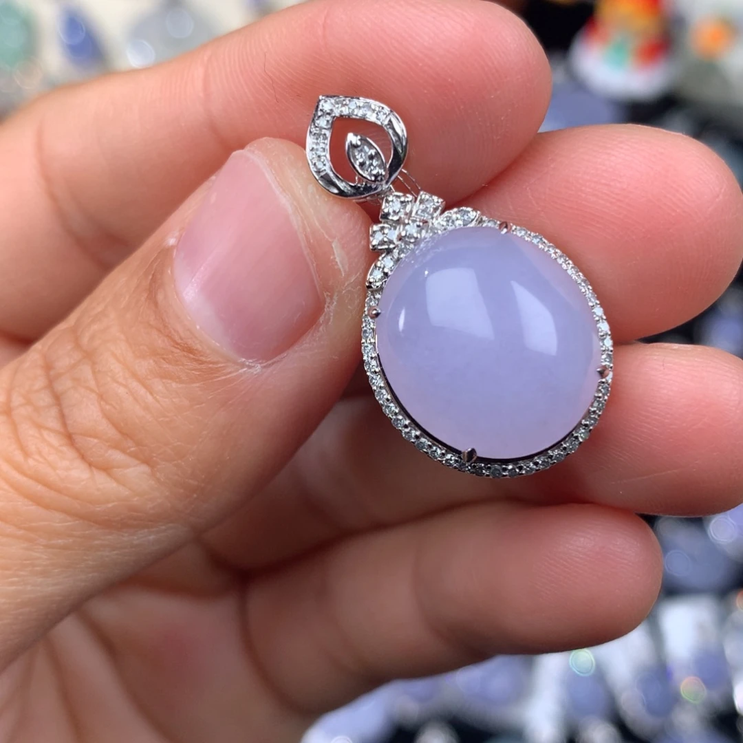 翡翠吊坠(不含链)18K金镶嵌