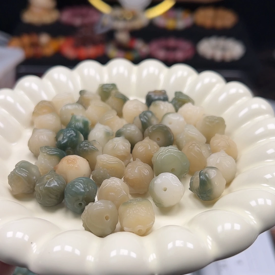 菩提根/象牙果手串卡13飘绿醒狮30颗