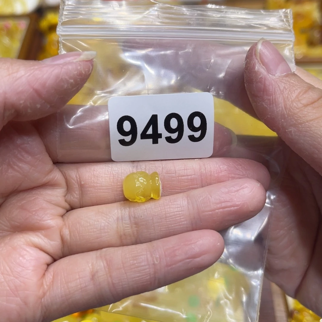 未镶嵌颈饰琥珀蜜蜡