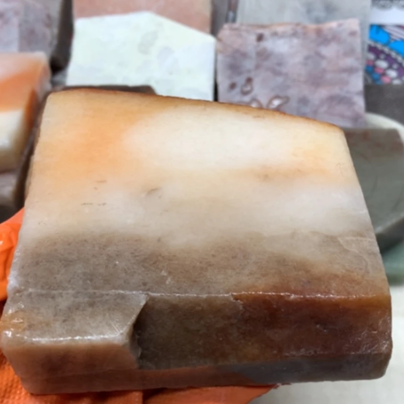 【闪购商品】未镶嵌手镯石英岩玉三色芒果咖啡冰冰