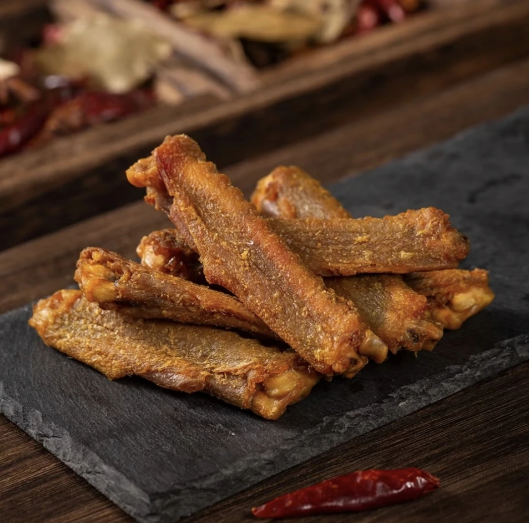 椒盐风干烤鸭翅香辣鸭翅中翅尖开袋即食下酒菜