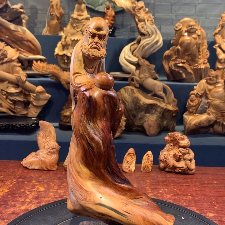 柏木（崖柏）根雕摆件