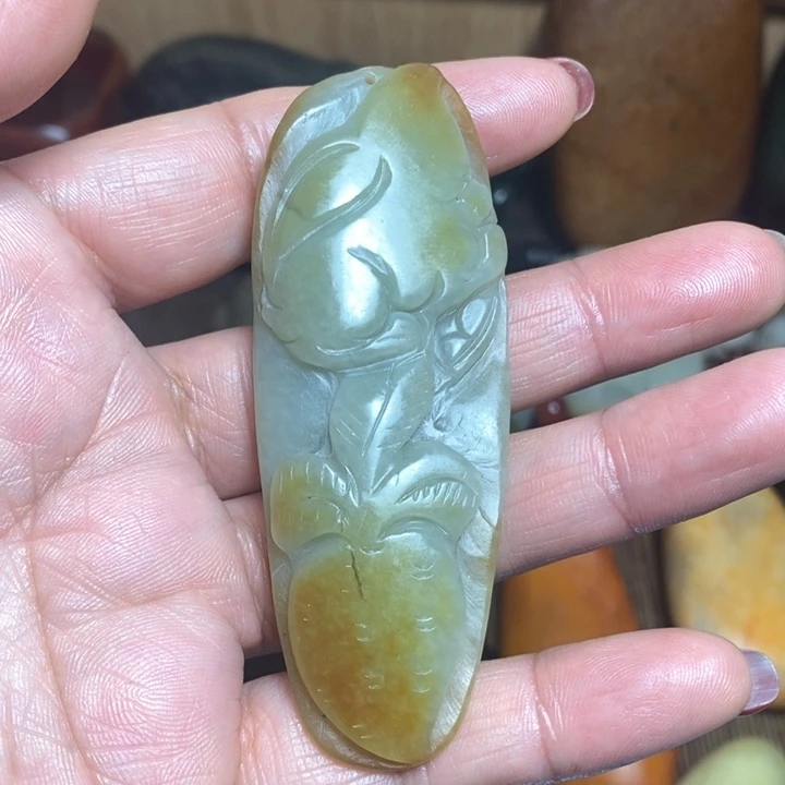 和田玉（糖玉）挂件未镶嵌