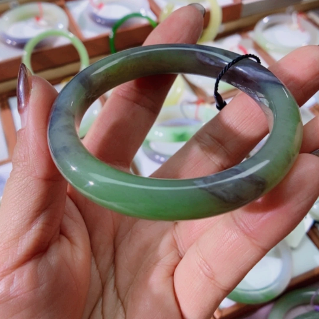 【闪购商品】未镶嵌手镯和田玉（翠青玉）
