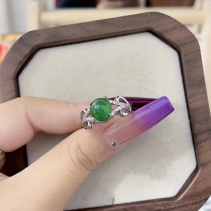 颈饰未镶嵌翡翠天然翡翠Ａ货