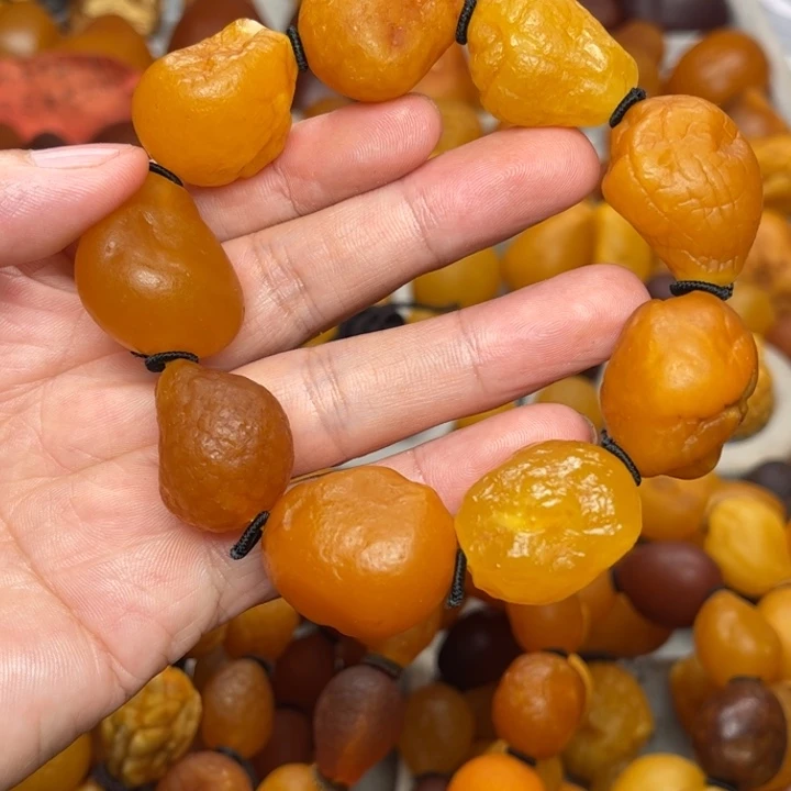 琥珀未镶嵌裸石天然蜜蜡手串