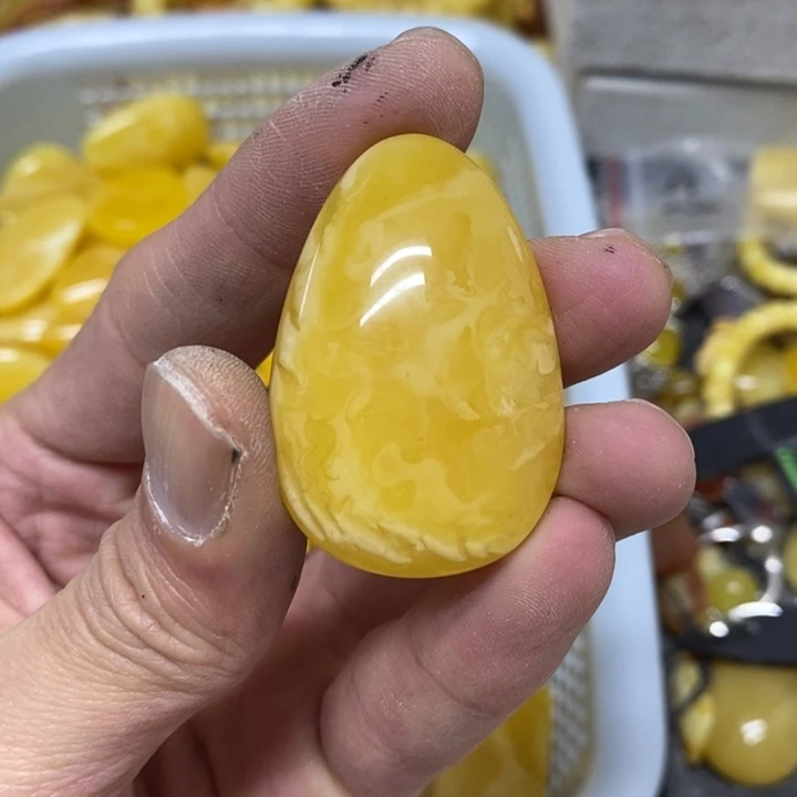 未镶嵌蜜蜡裸石吊坠