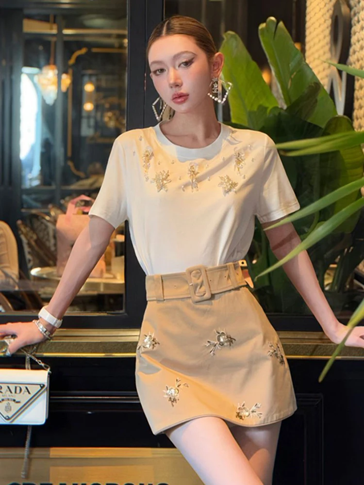 孙瑜儿【海滩漫步】精致显瘦短袖刺绣时尚短裤两件套SY02556