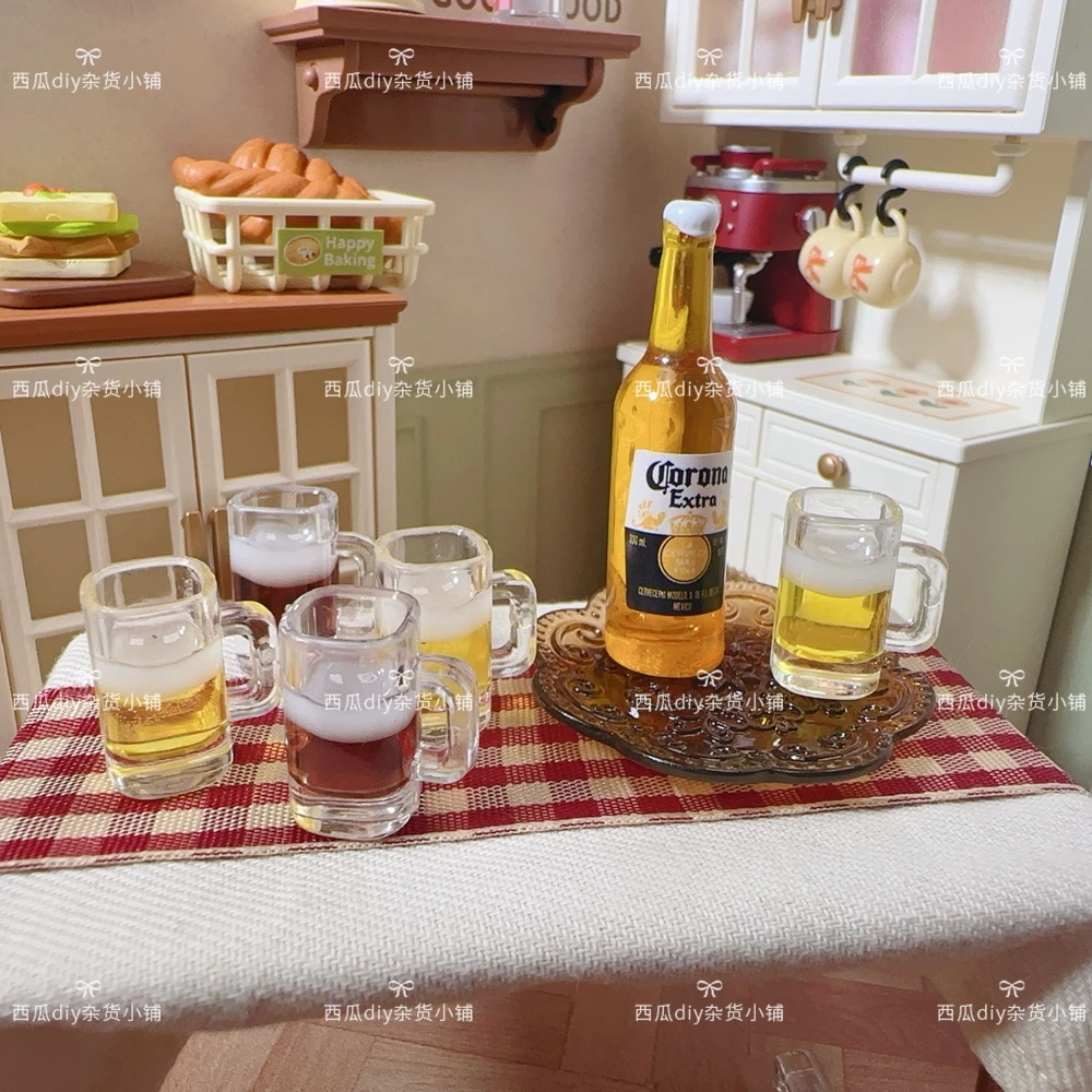 仿真啤酒杯微缩食玩冰箱贴摆件树脂配件diy钥匙扣挂件娃娃屋场景