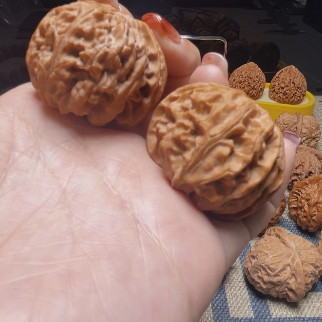 把件文玩核桃苹果园