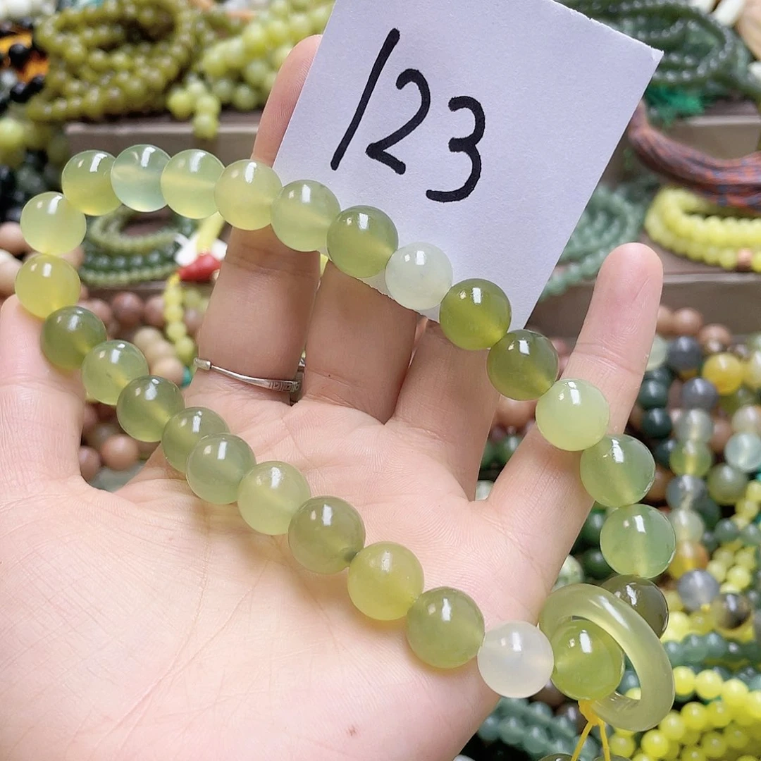 未镶嵌蛇纹石玉手链