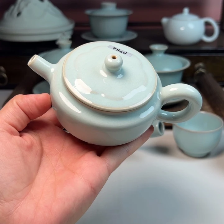 瓷片哈哈哈哈哈哈哈哈哈哈