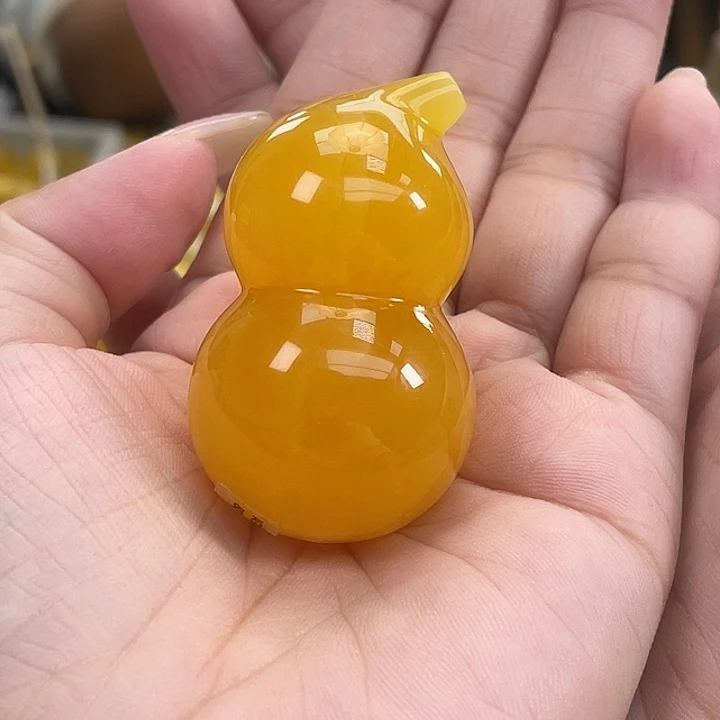 赖***赖琥珀未镶嵌珠宝奇石琥珀h59