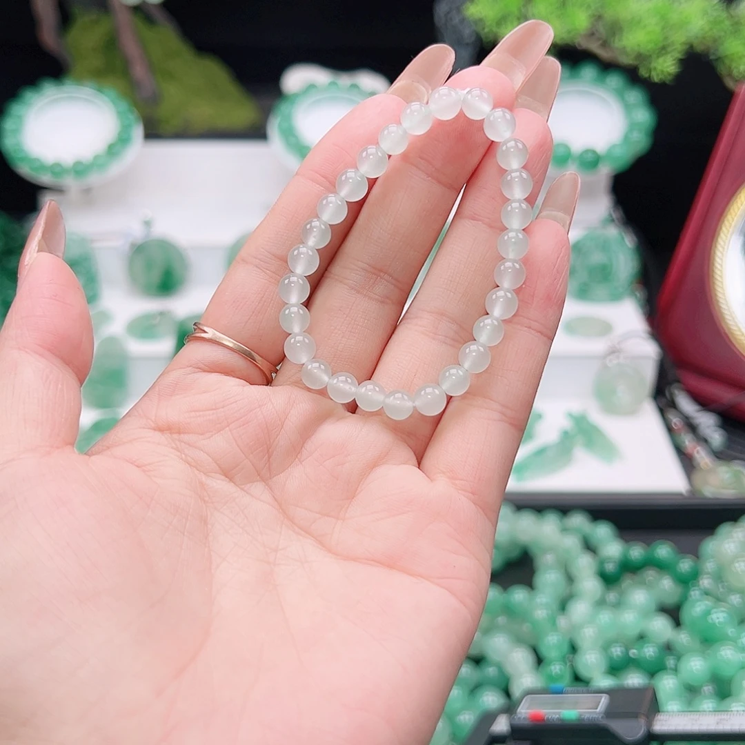 石英质玉（非洲翠）未镶嵌手链