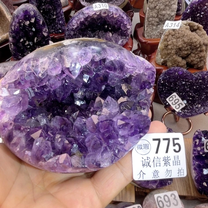 未镶嵌大型摆件（非配饰）紫晶