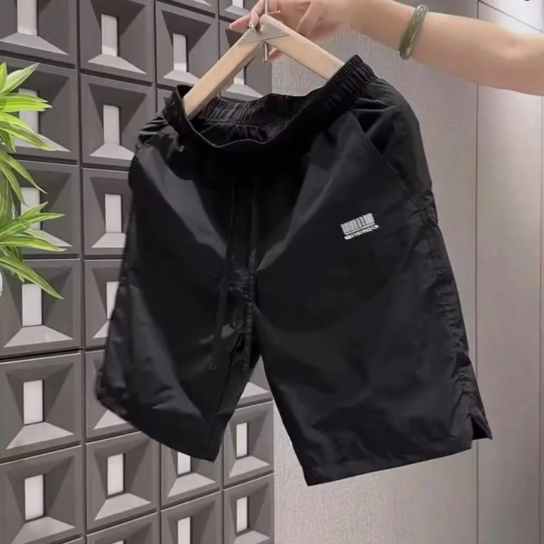 潮牌冰丝透气速干短裤男士夏季2025薄款宽松休闲裤时尚百搭五分裤