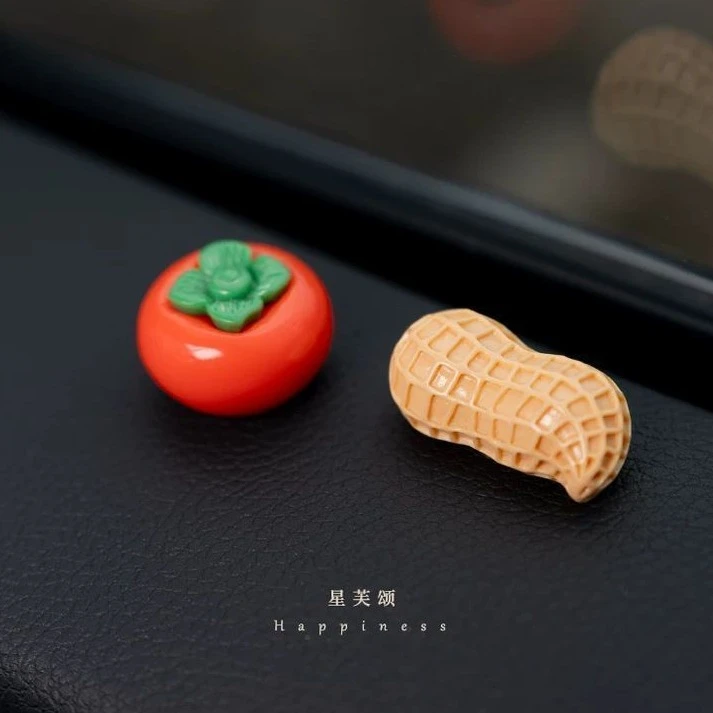 【好事发生摆件】2025新款车载个性柿子花生卡通中控台好寓意车饰品