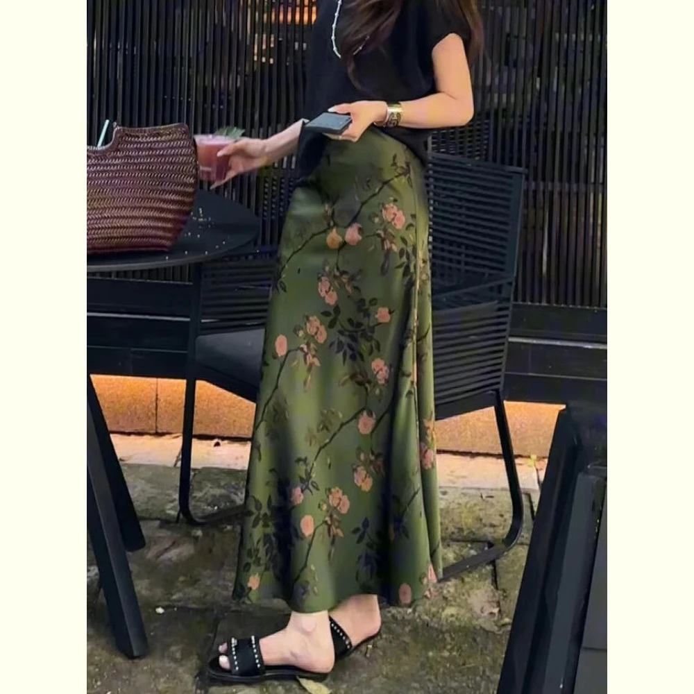 知性风女装高端精致绿色印花半身裙2025新款爆款半裙法式复古长裙