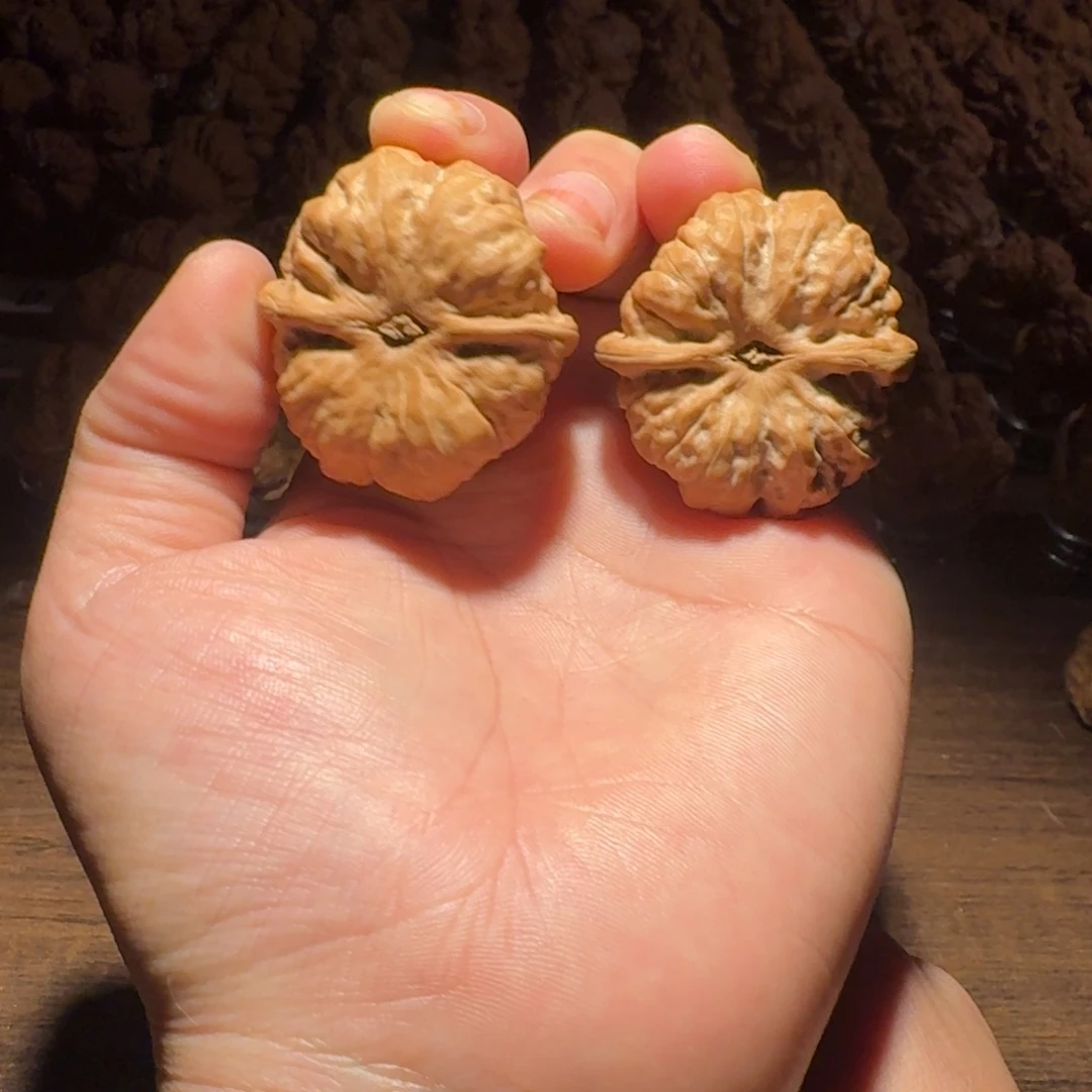 *****吊坠文玩核桃蛤蟆的眼睛是真的好看啊我的天