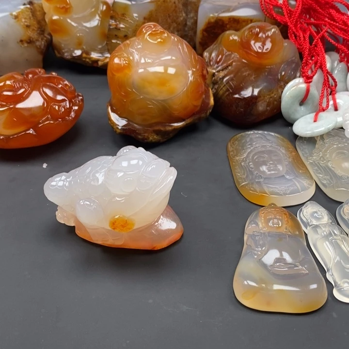 玛瑙/玉髓未镶嵌颈饰玛瑙