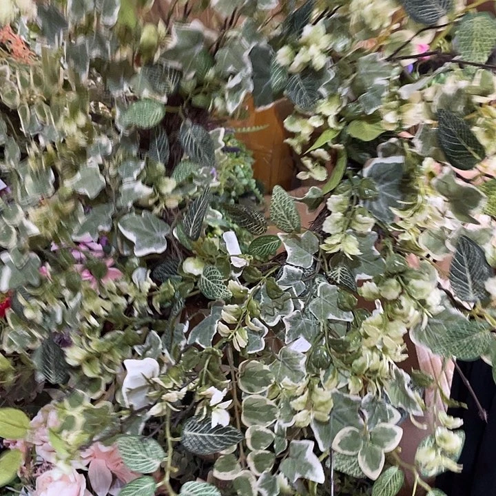 陶瓷花瓶部分（微瑕）