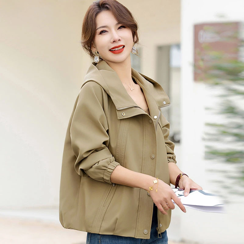妈妈秋装外套洋气大码2025新款40岁50中老年女春秋季休闲夹克上衣