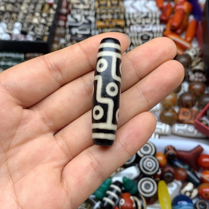 玛瑙/玉髓未镶嵌吊坠(赠链)