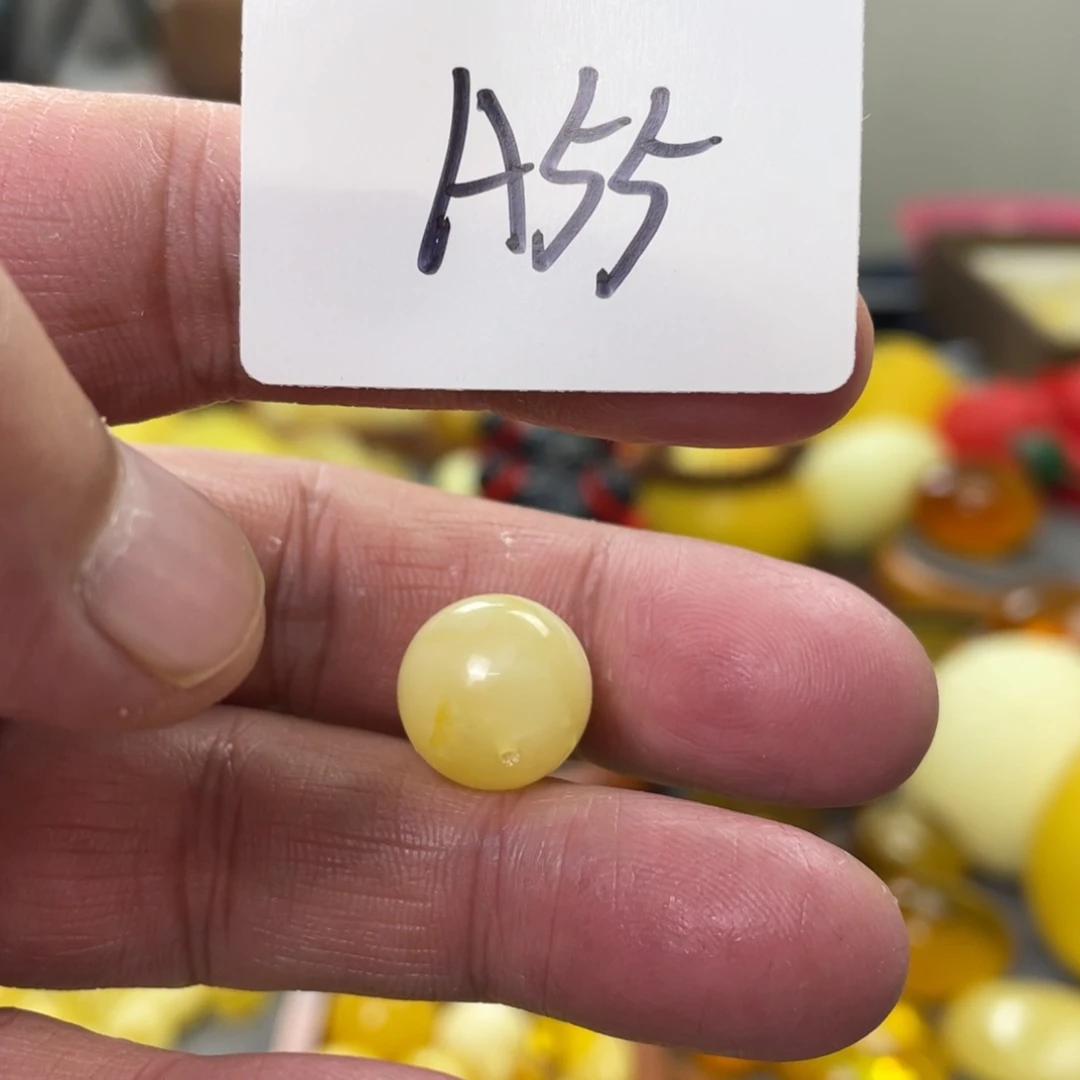 手链琥珀未镶嵌多样性发，发其中一件