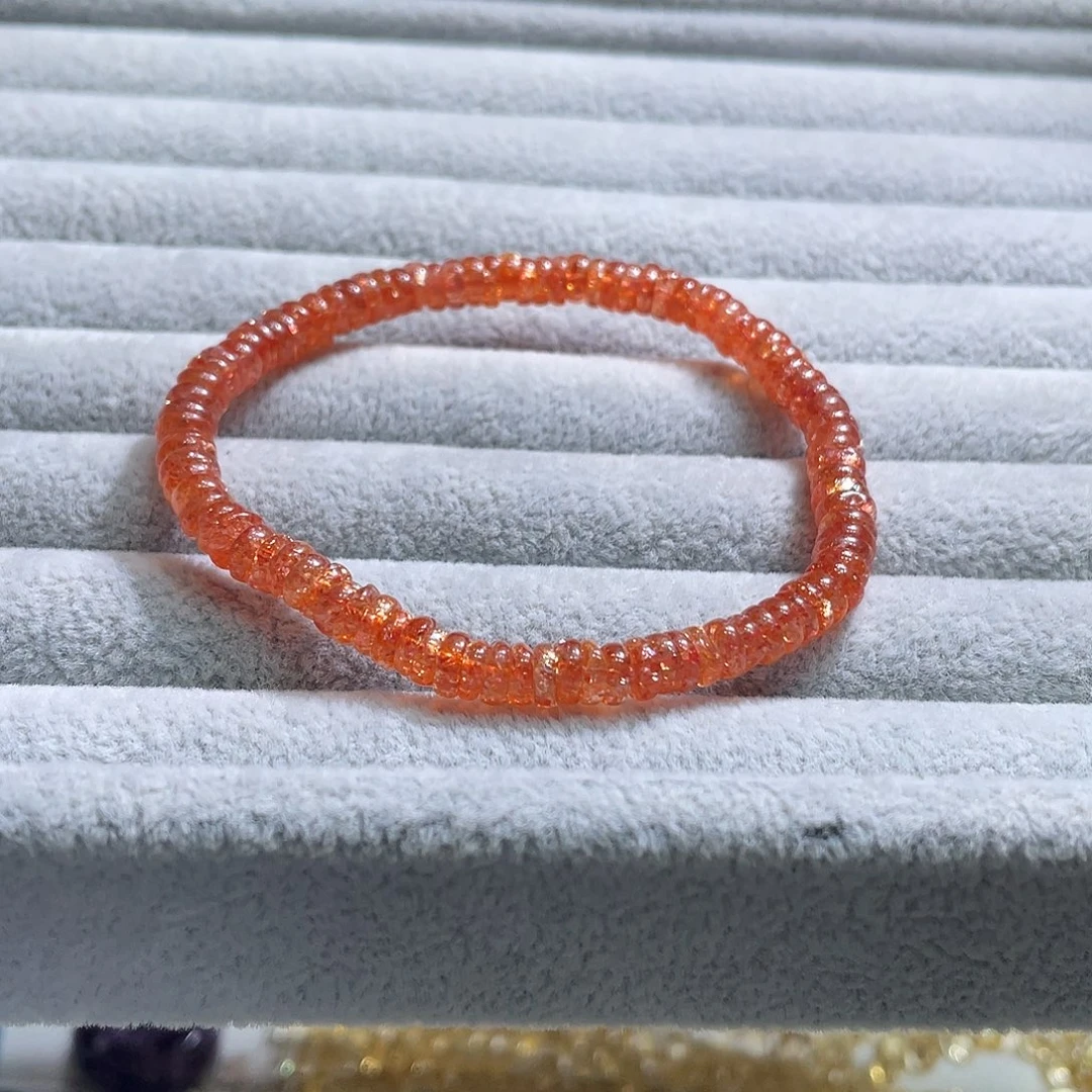 水晶手链未镶嵌金太阳算盘128元