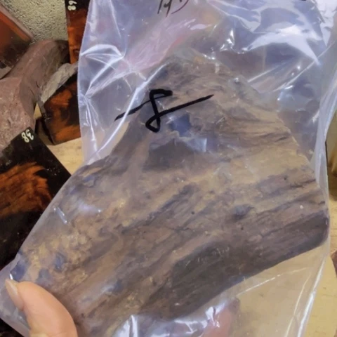 用***6交趾黄檀（大红酸枝）