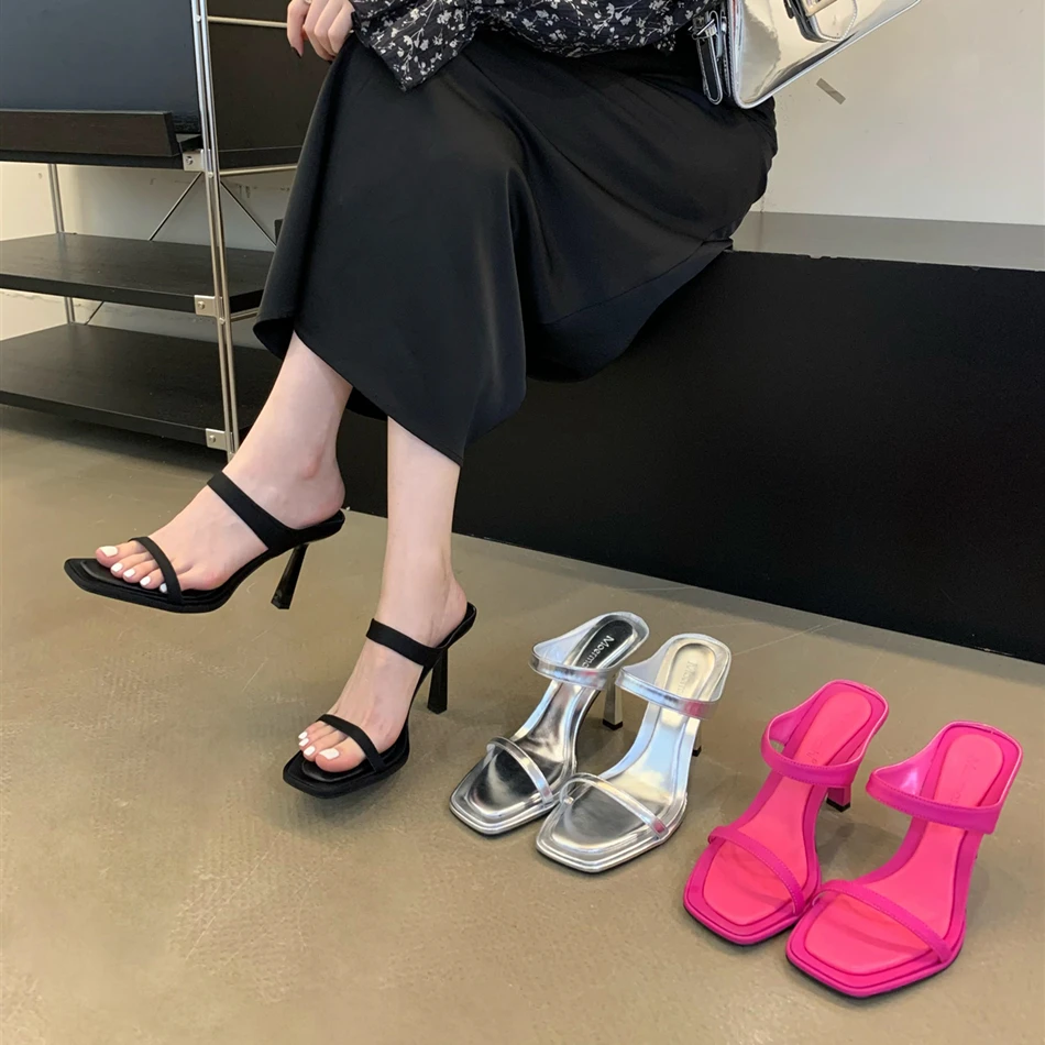 网红性感高跟凉鞋女外穿2025夏季新款银色方头露趾一字带细跟凉拖