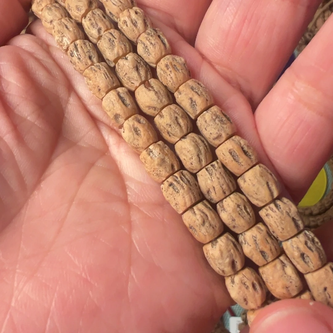 吊坠柏香籽/百香籽F903