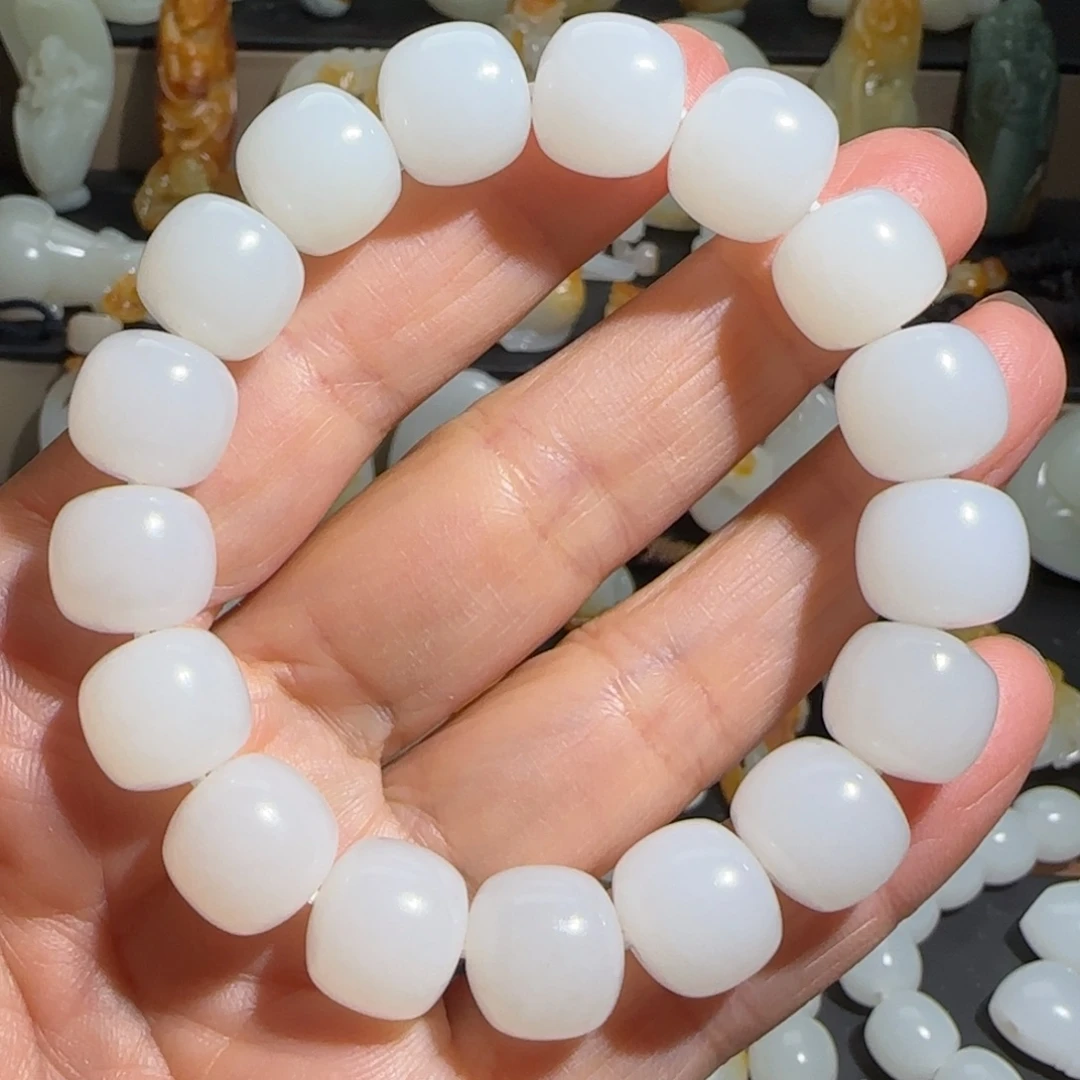 和田玉未镶嵌手链