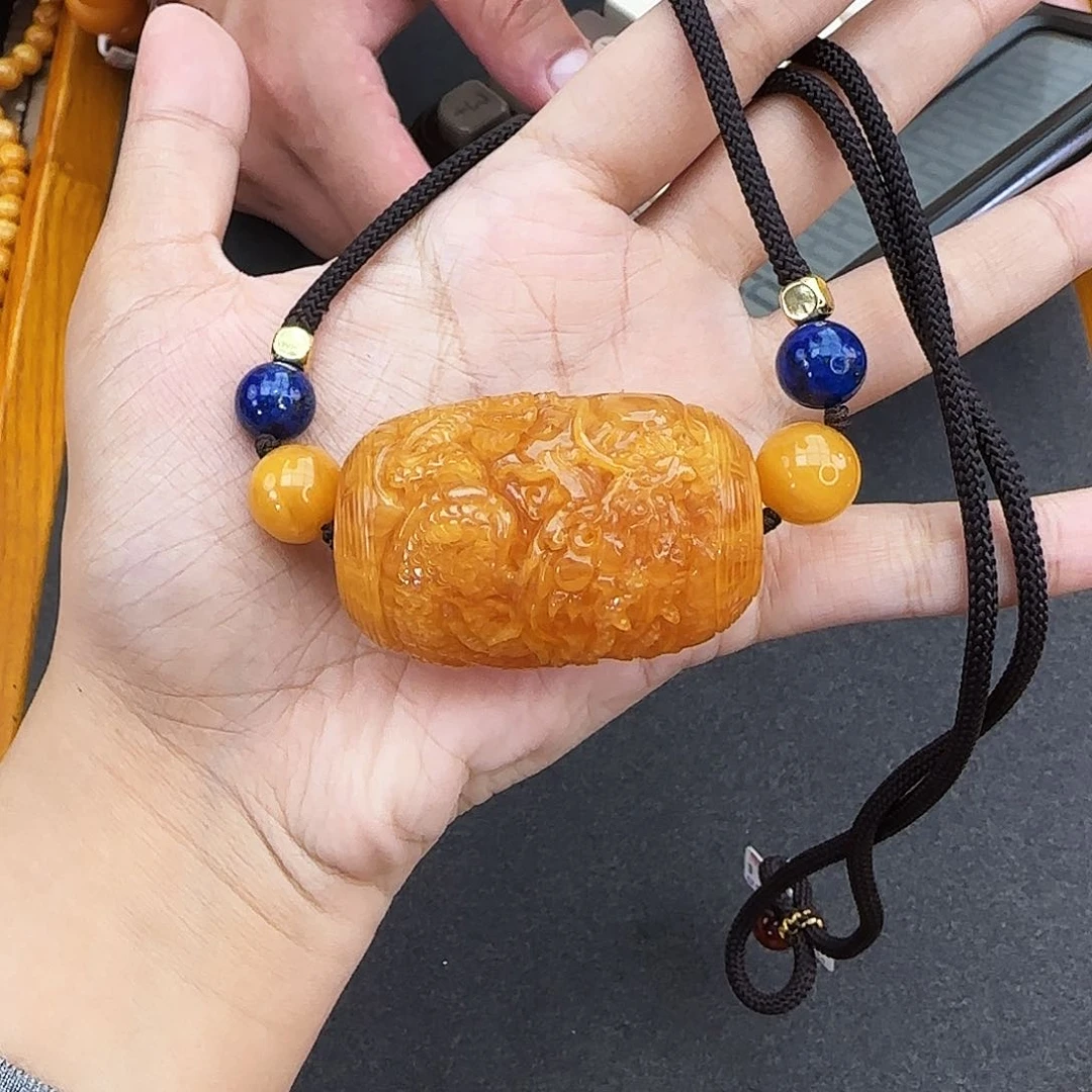 琥珀颈饰未镶嵌吊坠