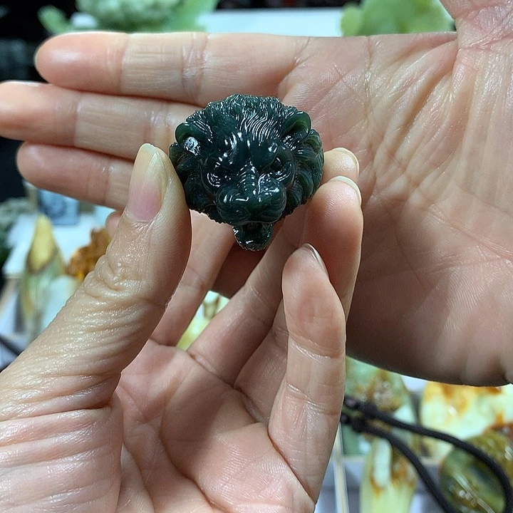 和田玉（糖玉）手把件未镶嵌军**家