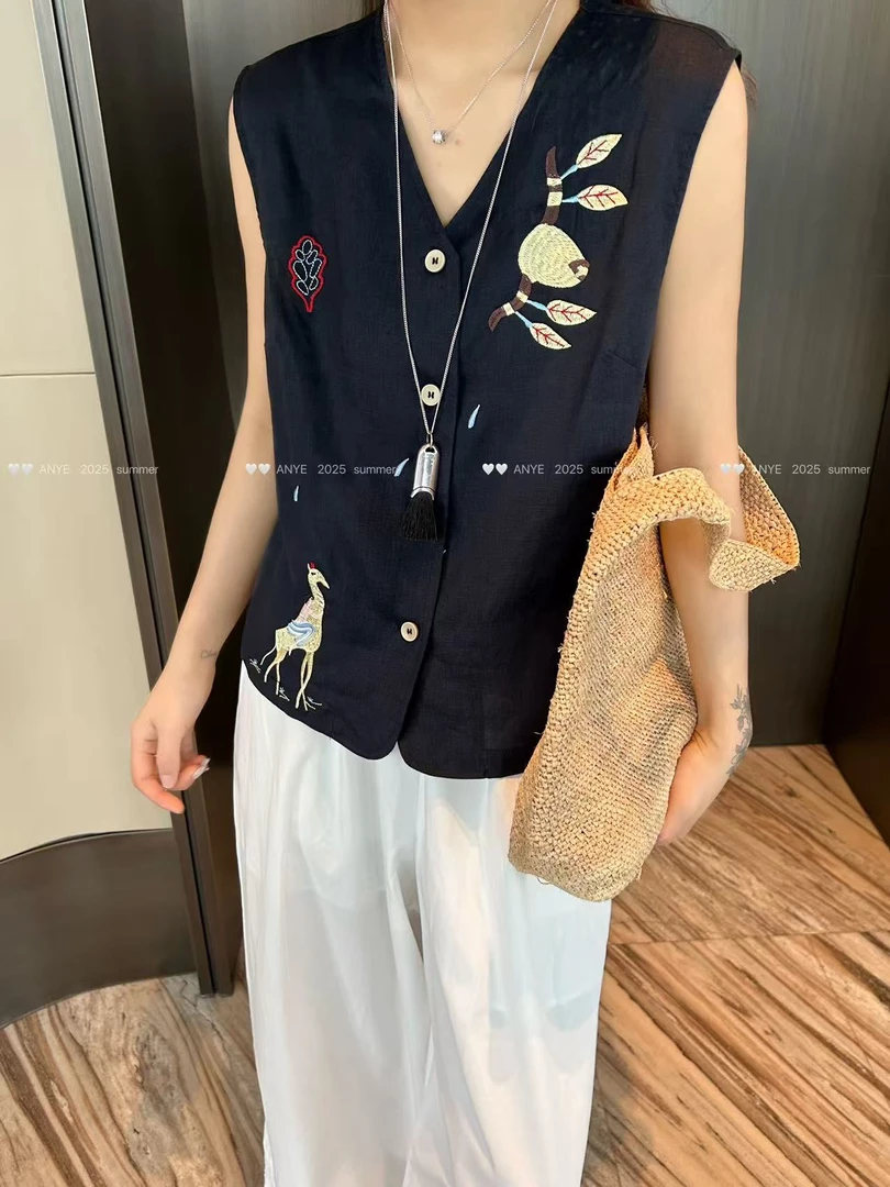 【丽鑫】77178卡通刺绣亚麻短款衬衫