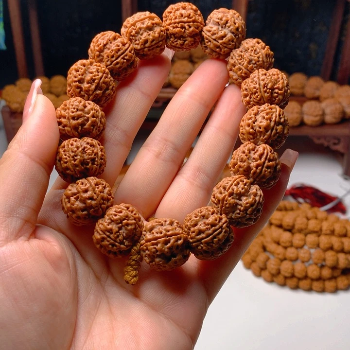 金刚菩提手串蜂王