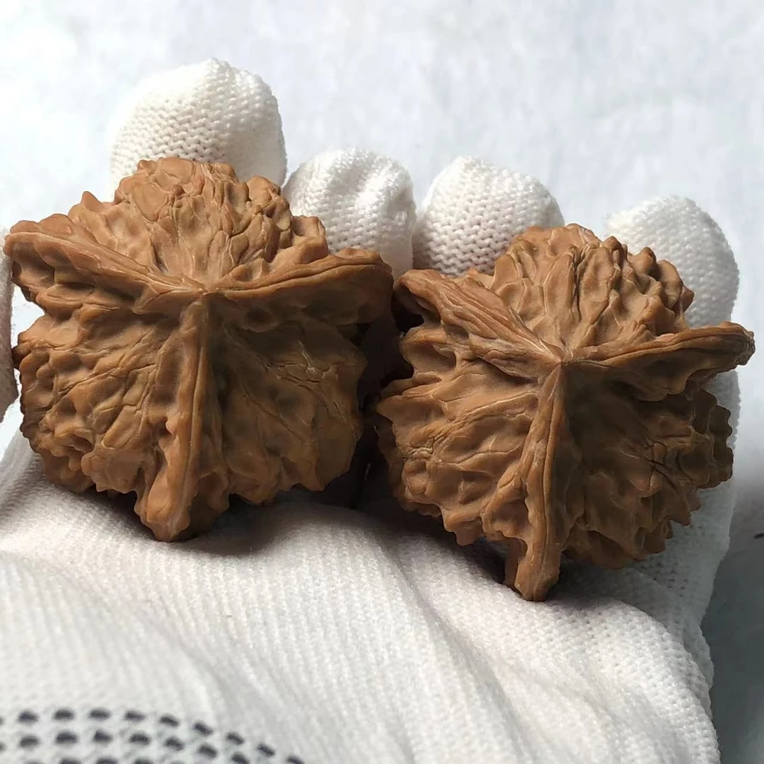 38左右三棱对核桃文玩核桃