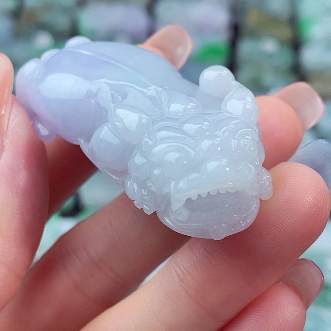 颈饰未镶嵌翡翠天然