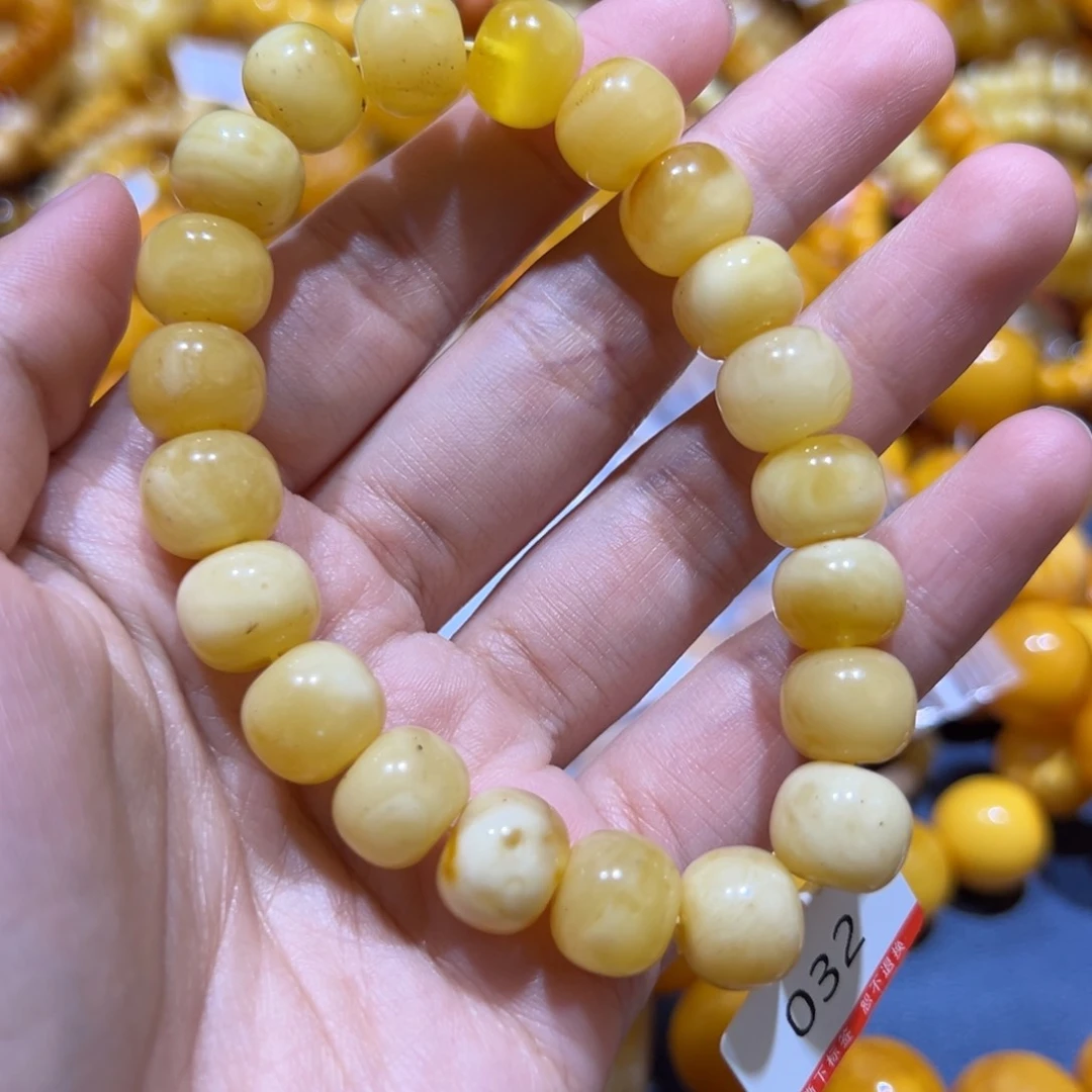 未镶嵌琥珀珠宝奇石