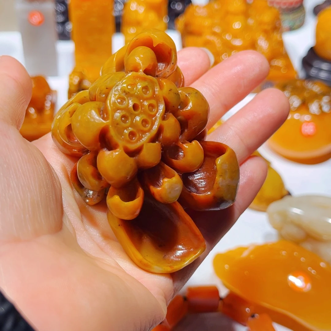 田黄石6****8石雕石雕石雕