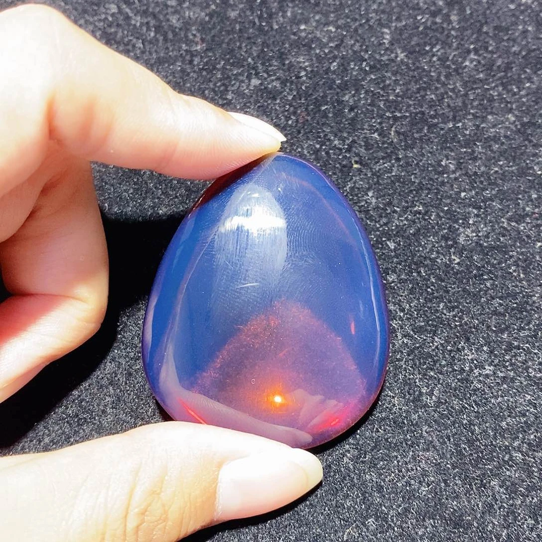 蓝珀未镶嵌珠宝奇石红蓝水滴