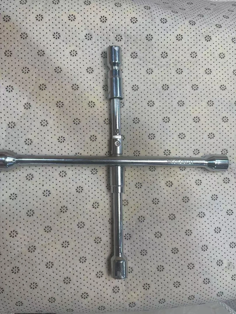 【粉丝专属】十字套筒扳手