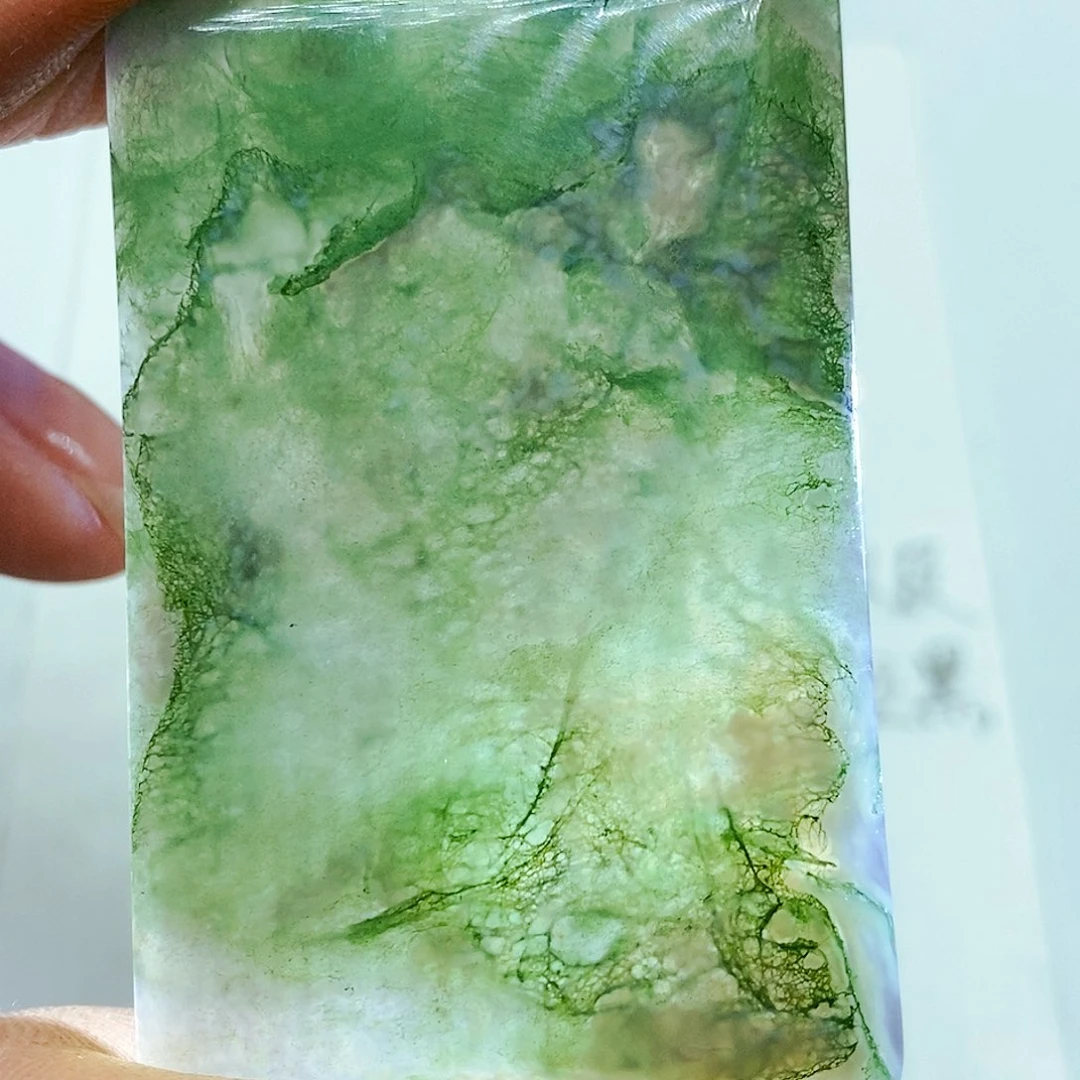 未镶嵌颈饰玛瑙/玉髓远**飞