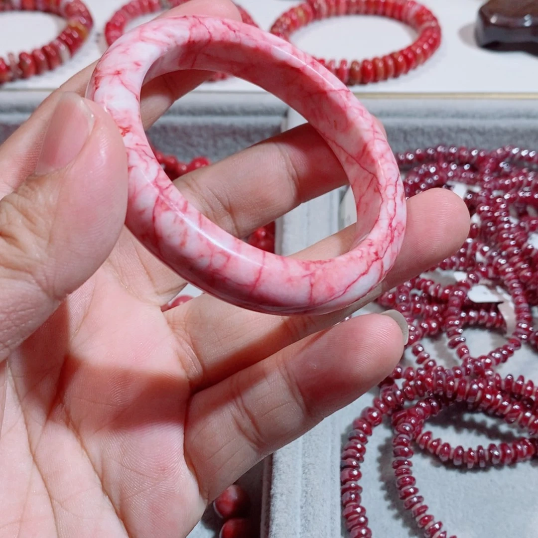 天然辰砂原石手镯55